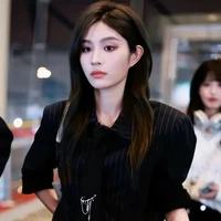 vương dịch ( nhất nhất)
