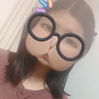 t/giả 
