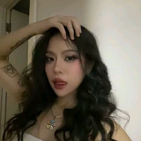 Nguyễn Thảo Linh•Tlinh•