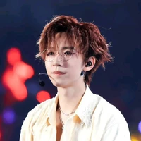 Hạ Tuấn Lâm