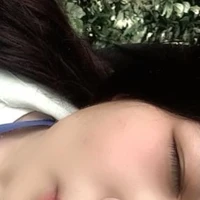 Cái má của tác giả