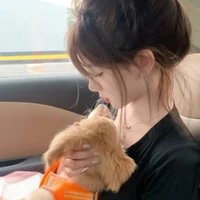 @𝐜𝐮𝐭𝐢𝐞𝐢𝐧𝐯𝐨𝐢𝐝 ᐟ ♒︎ ᐟ 17