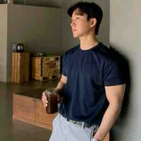 Lê Yên Tú / ba n9 /