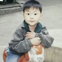Hwang minhyun ( còn bé 