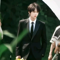 Vương Lỗ Kiệt _hắn_