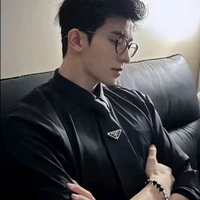 Lưu Giai Đức (ba na9)