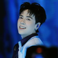 lê quang hùng²²