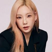 Taeyeon (nữ chủ Jeon tộc)