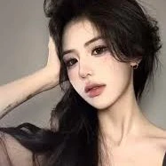 Lục Tuyết Hoa 