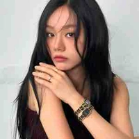 𝗟𝗲𝗲 𝗛𝘆𝗲𝗿𝗶 