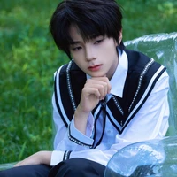 Vương Lỗ Kiệt _ anh