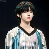 Trần Dịch Hằng_anh
