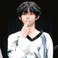 Hằng_cậu
