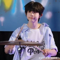 Trần Dịch Hằng_em_