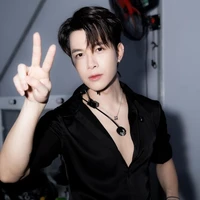 Bùi Anh tú