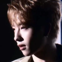 trần phong hào (Nicky)