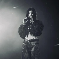 𝑳 | Trần Thảo Linh