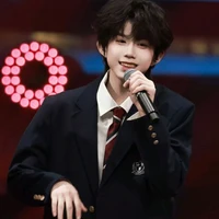 Trần Dịch Hằng