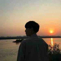 Tạ Mẫn Gia Thông