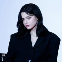 REBECCA–NÀNG