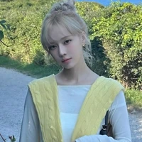 KIM MINJEONG (nàng)