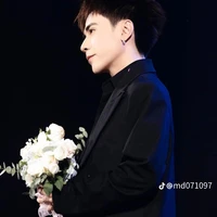 Lê quang hùng