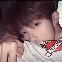 Lương Bảo Long
