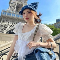 Phương Mỹ Chi. chị (chuyên văn)