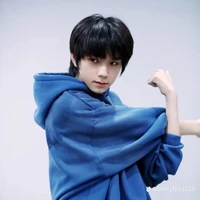 Vương Lỗ Kiệt _ cn hai