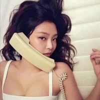 Kim Jennie - Em