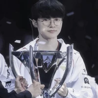 faker_ quan phán tội