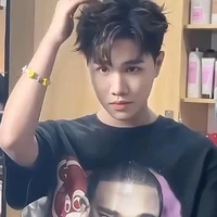 hoàng đức duy