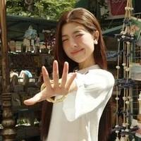 Nguyễn Lê Diễm Hằng - Lamoon