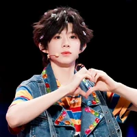 TrầnDịchHằng_em