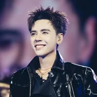 Quang Hùng