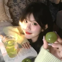 Chư Nguyệt • Cancer 25