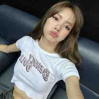Lalisa Manobal (cô)
