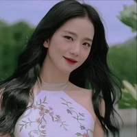 jisoo(chị )