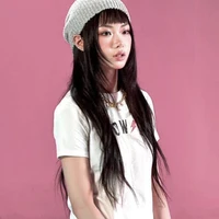Nguyễn Lê Ngọc Ánh Sáng • Aza