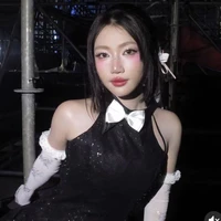 Khương Hoàn Mỹ • Orange