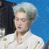 Hoàng Đúc Duy<hắn>