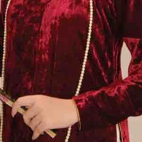 Con Lựu_Người Hầu