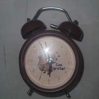 báo thức
báo thức 