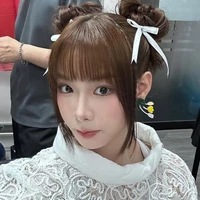 Nguyễn Lê Ngọc Ánh Sáng_Aza