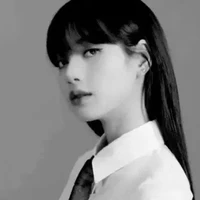 LaLiSa Manobal(cô)