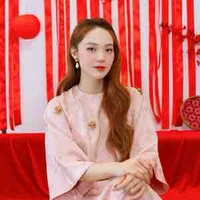 Minh Hằng 