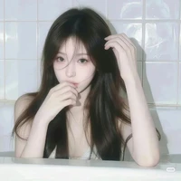 Jin Seul-gi • Jinie • 01