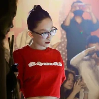 Nguyễn Khoa Tóc Tiên