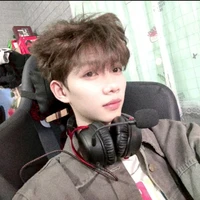 Trần Quốc Nghĩa (boi lanh lung)