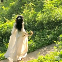Bot _ Tiểu Yến Nhi